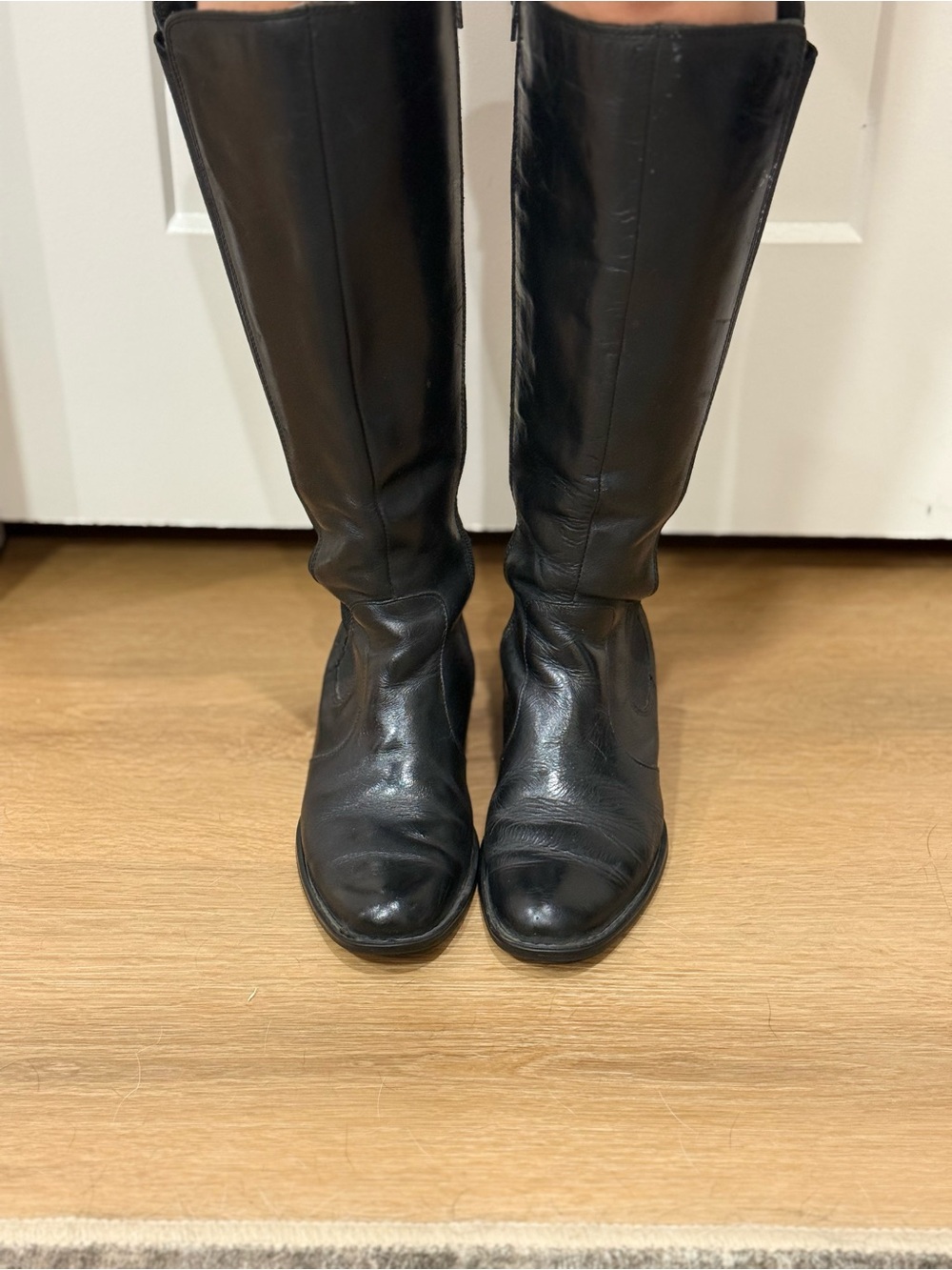 Børn Valentina Womens 9 Black Leather Knee High Riding Boots